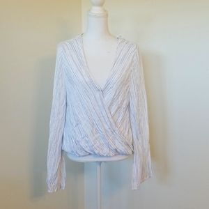 The Jetset Diaries (TJD) Whote & Blue Long Sleeve V Neck Top Boho